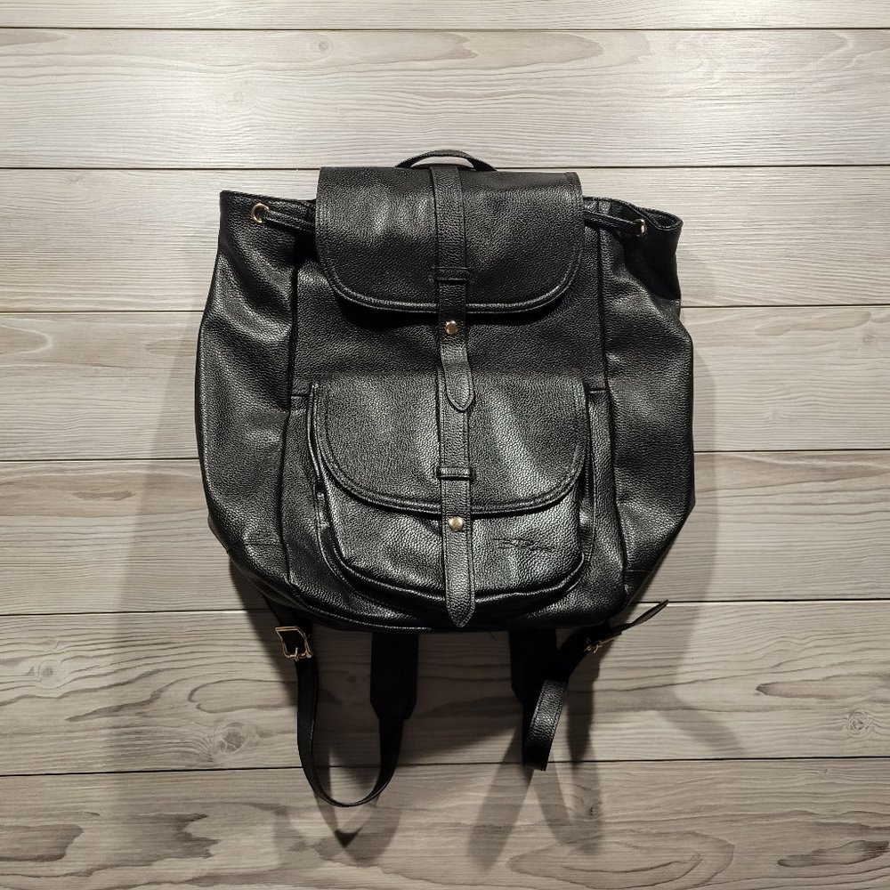 BELLA RUSSO Women Black Pebbled Leather Drawsting Backpack Handbag NEW